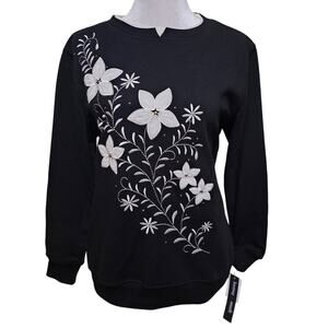 Hastings & Smith Crew Sweatshirt Black Embroidered Size S Floral Grandma NWT